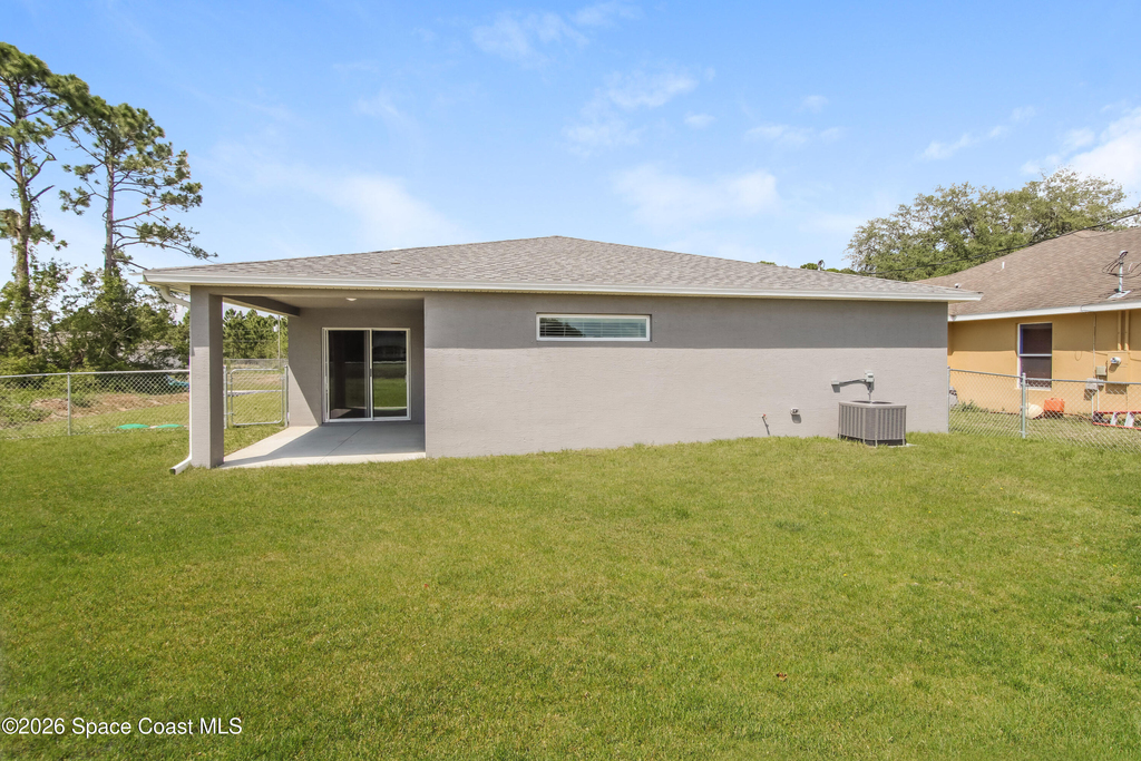 490 Hatcher Street Se - Photo 14