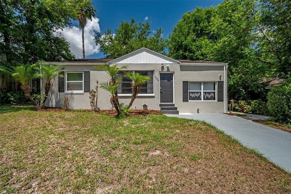 7204 N 15th Street - Photo 0