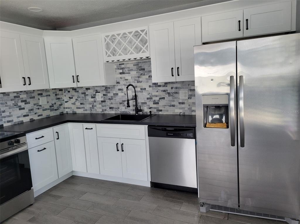 7650 Coquina Way - Photo 2