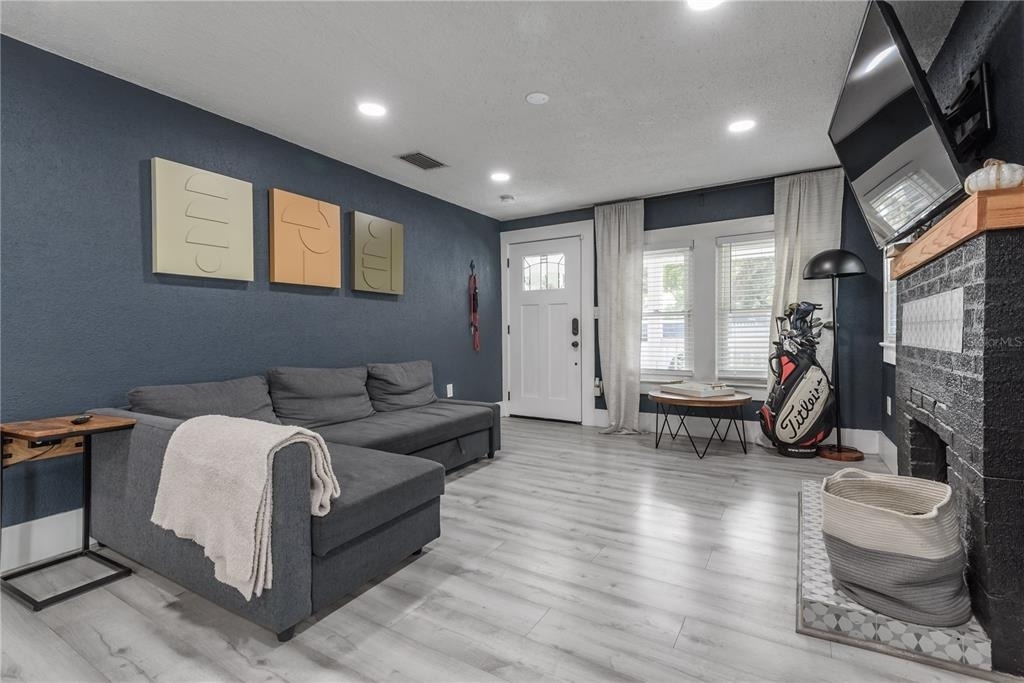 806 E Hamilton Avenue - Photo 7