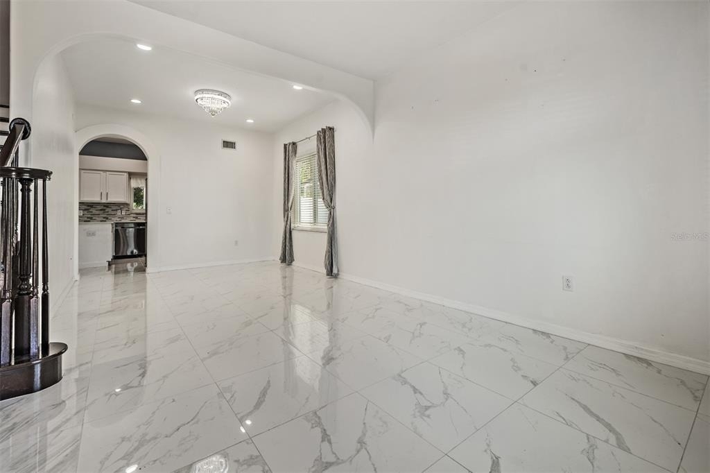 380 Rosalind Lane - Photo 3
