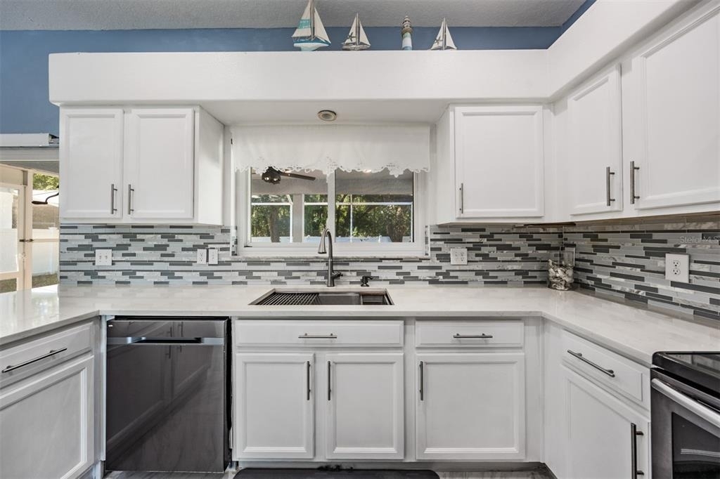 380 Rosalind Lane - Photo 10
