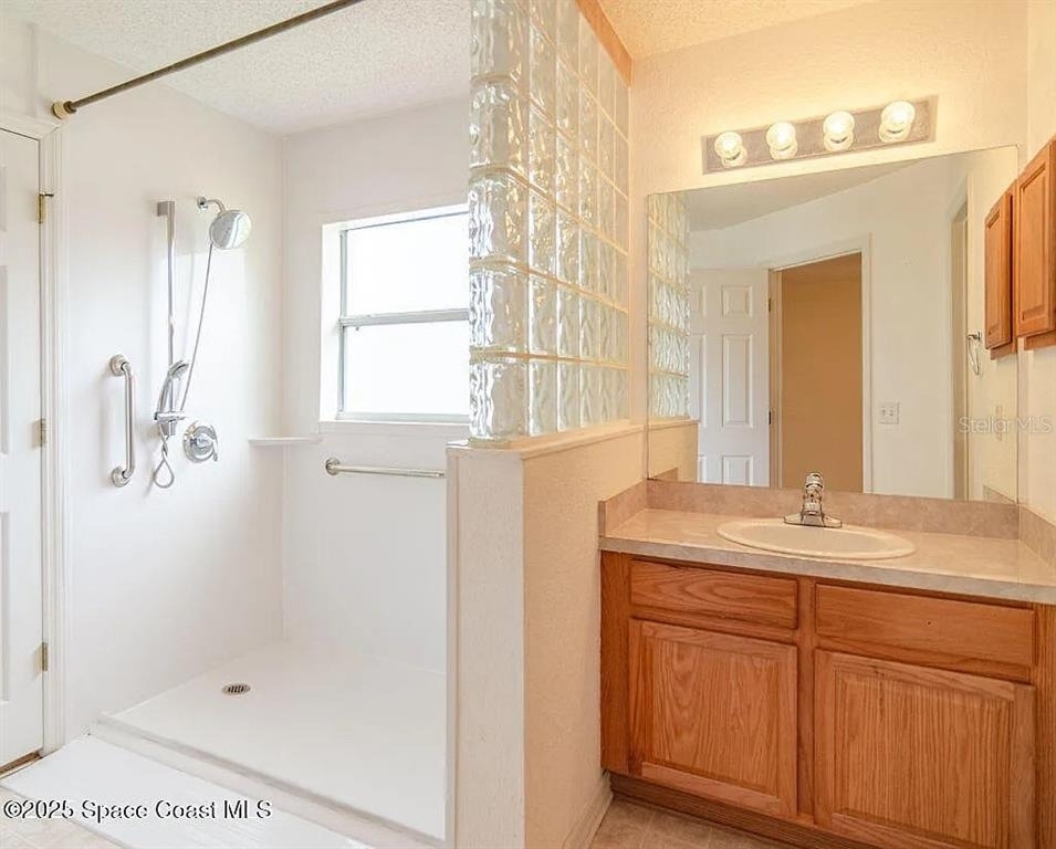 778 Nw Hamm Street - Photo 18