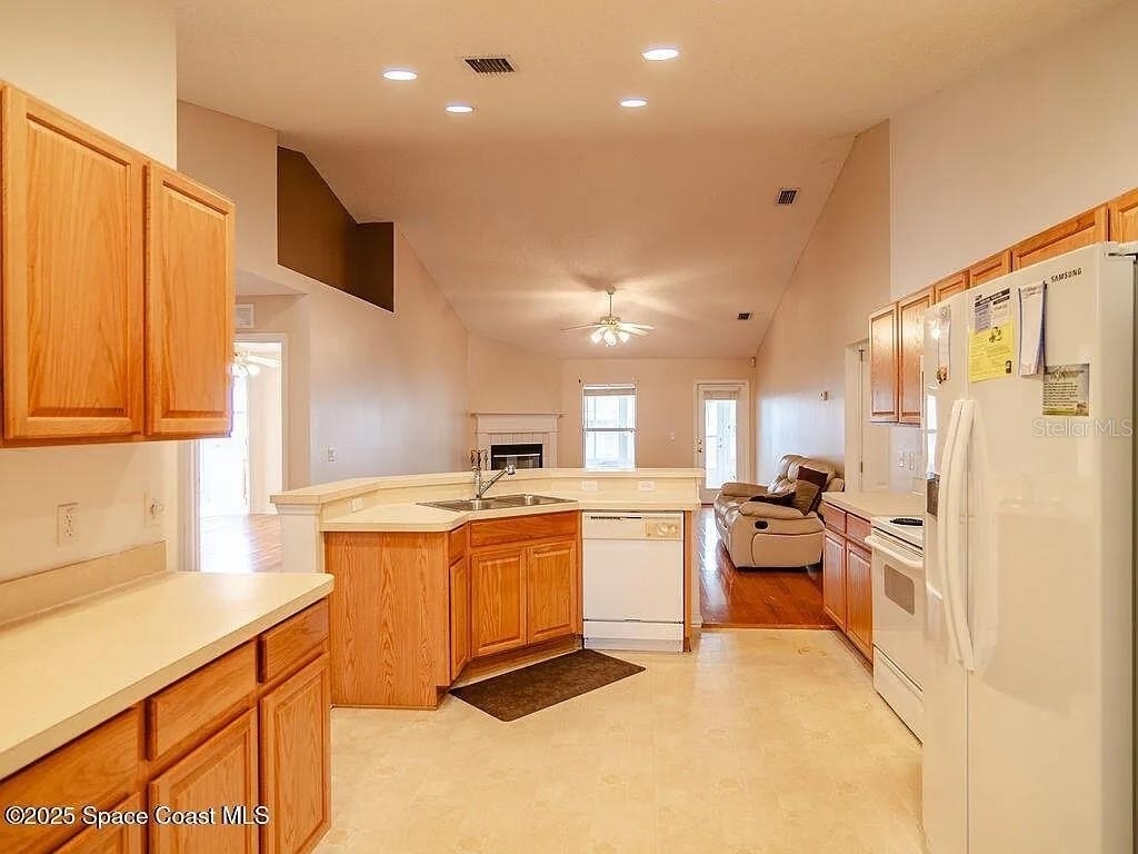 778 Nw Hamm Street - Photo 7