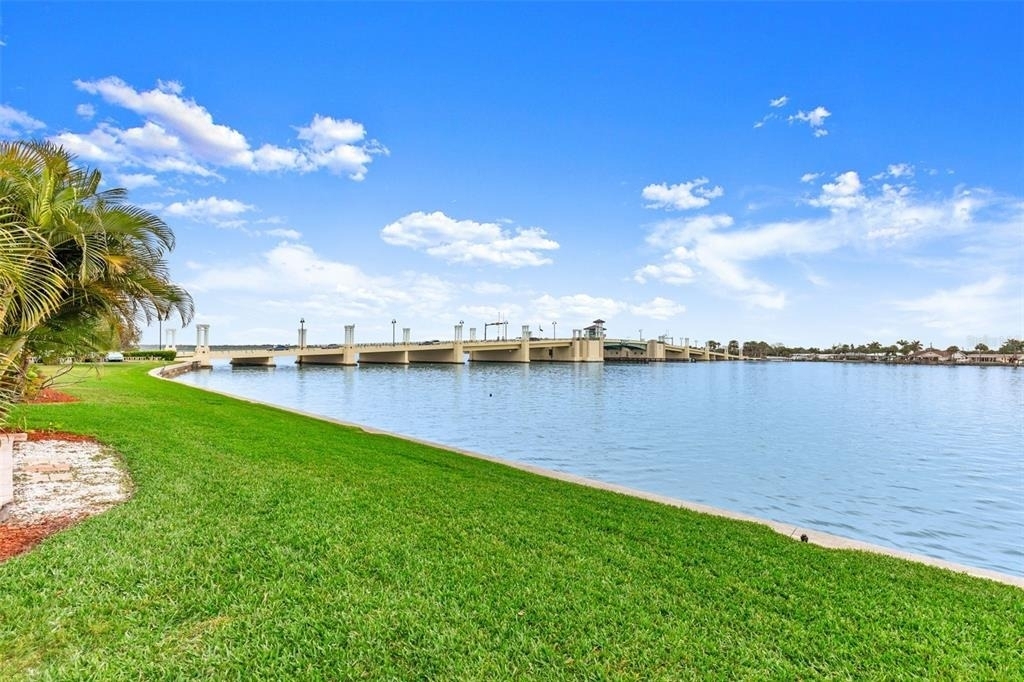 500 Treasure Island Causeway - Photo 2