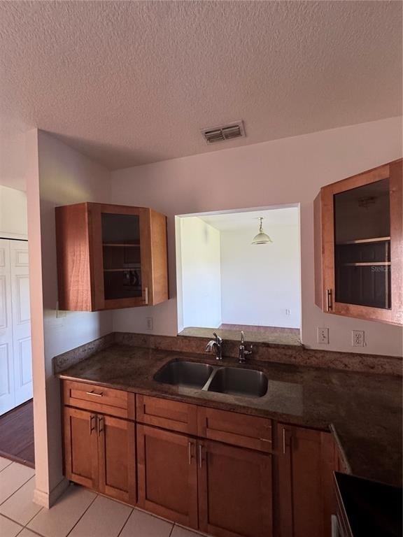 495 Las Cortes Lane - Photo 2