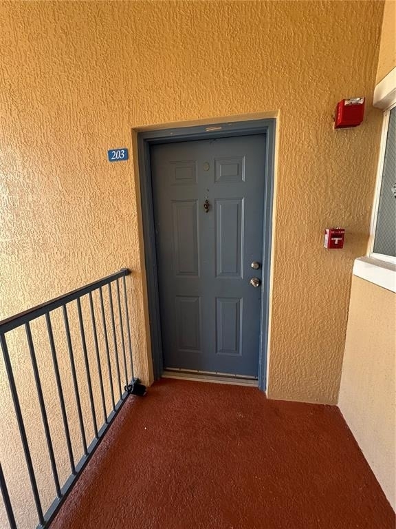 495 Las Cortes Lane - Photo 14