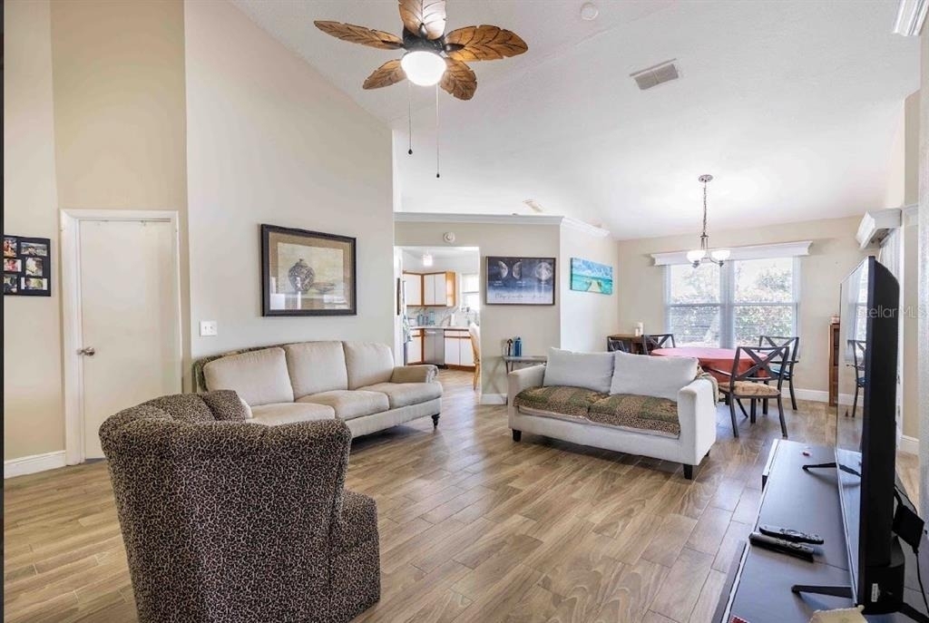 10665 Huntridge Road - Photo 4