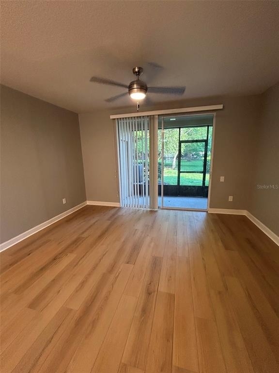 723 Shropshire Loop - Photo 1