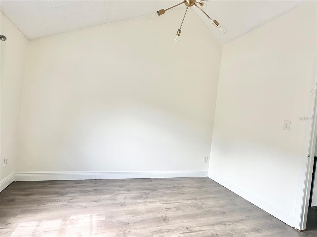 122 S Bulova Drive - Photo 34