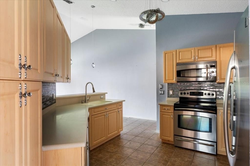 5336 Edgewater Way - Photo 13