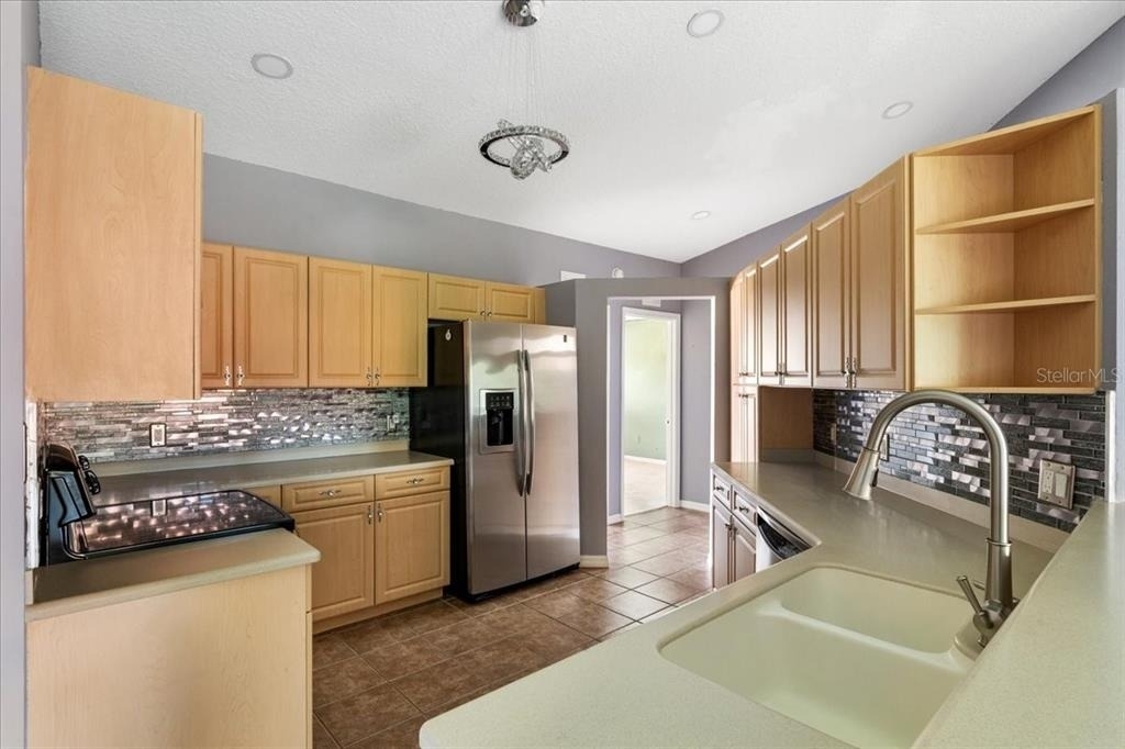 5336 Edgewater Way - Photo 12