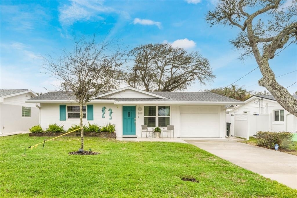 809 E 15th Avenue - Photo 35