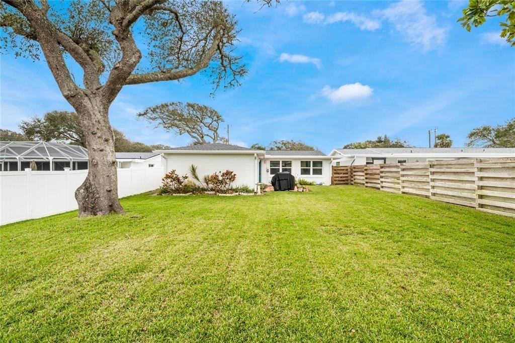809 E 15th Avenue - Photo 32