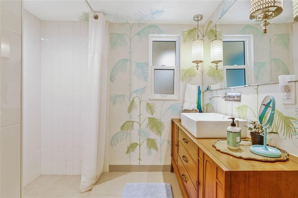 809 E 15th Avenue - Photo 24