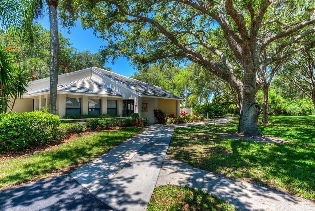 130 Southampton Place - Photo 28