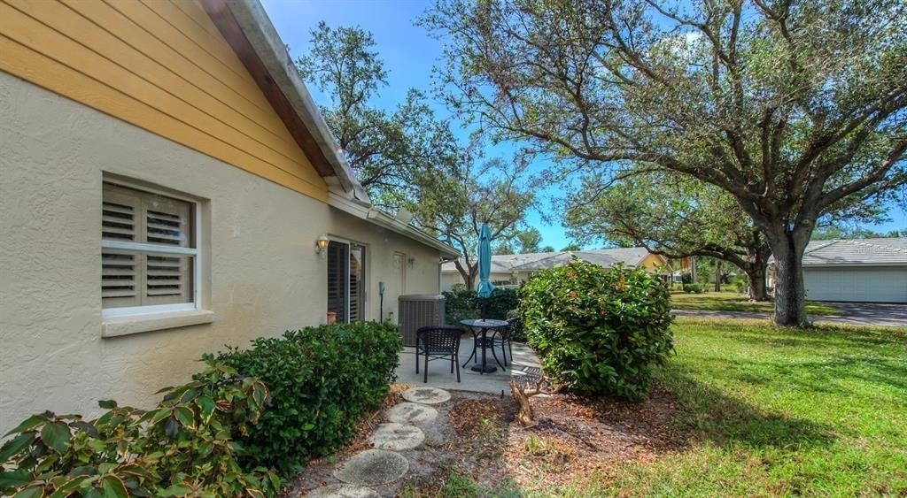 130 Southampton Place - Photo 26