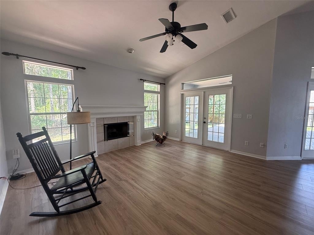 1010 Nw 120th Street - Photo 2