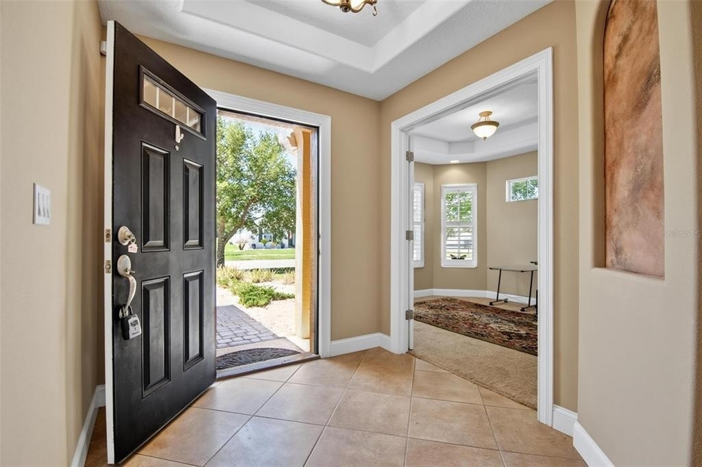 108 Golfview Court - Photo 4
