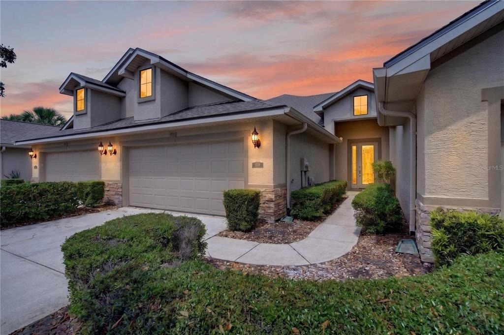 1119 Hansberry Court - Photo 2