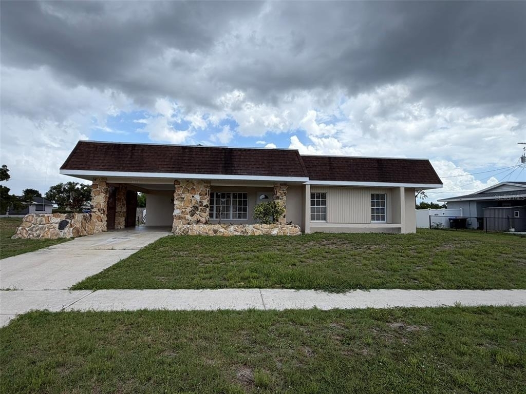 8531 Sydney Avenue - Photo 0