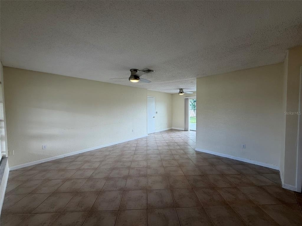 8531 Sydney Avenue - Photo 5