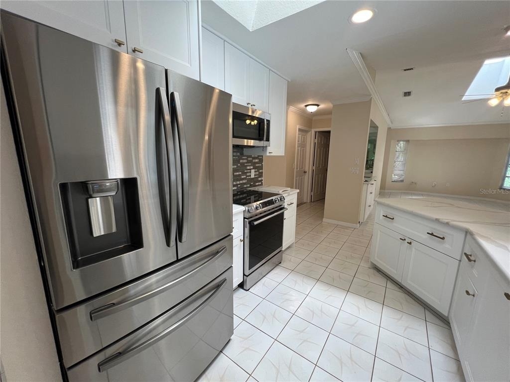 1516 Abel Street - Photo 6