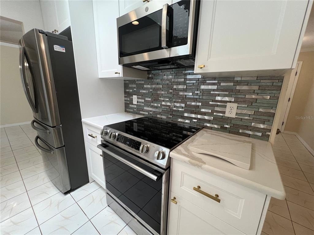 1516 Abel Street - Photo 9