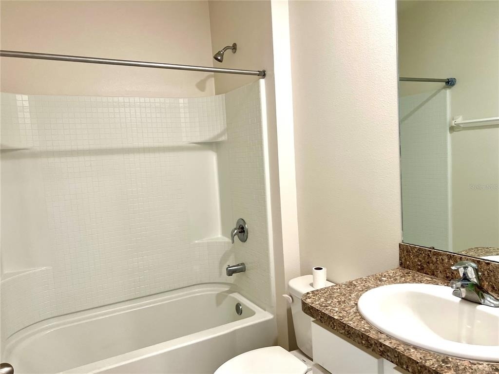 2726 Greenleaf Terrace - Photo 17
