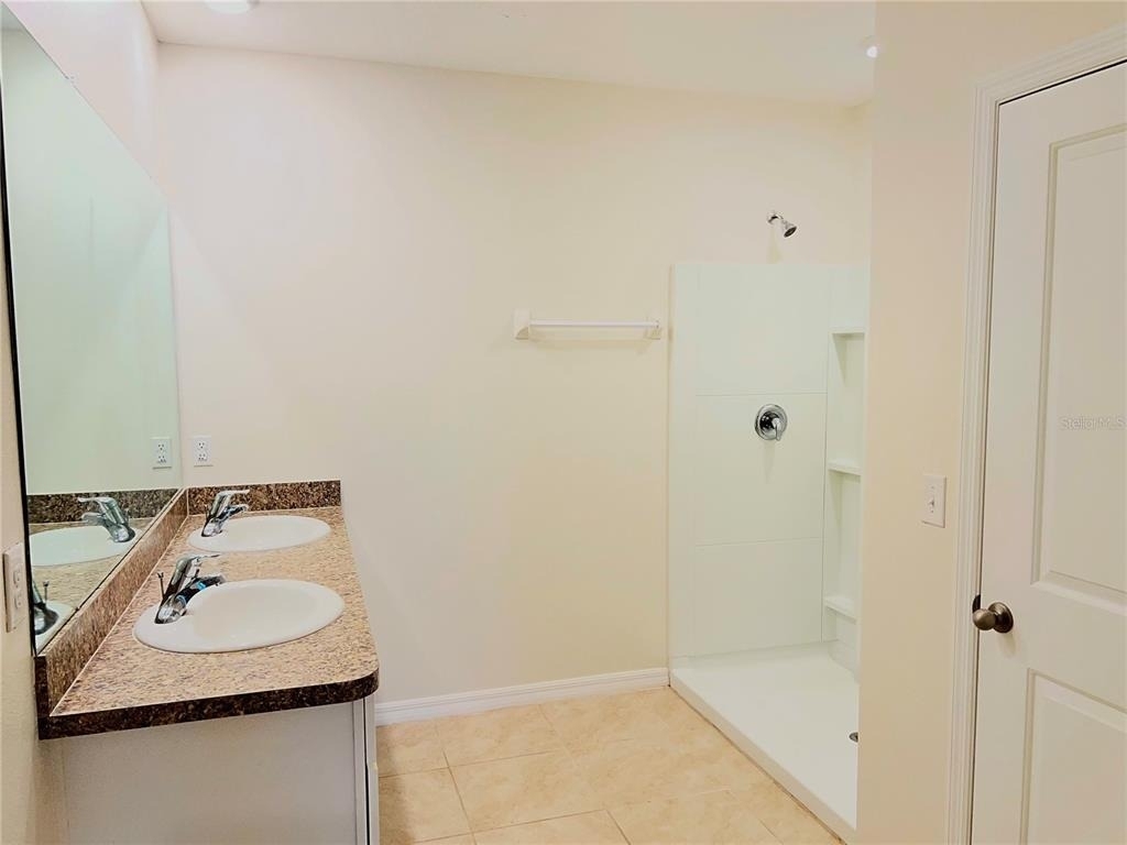 2726 Greenleaf Terrace - Photo 12