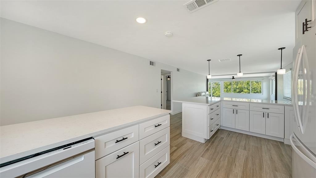 909 Spanish Drive N - Photo 19
