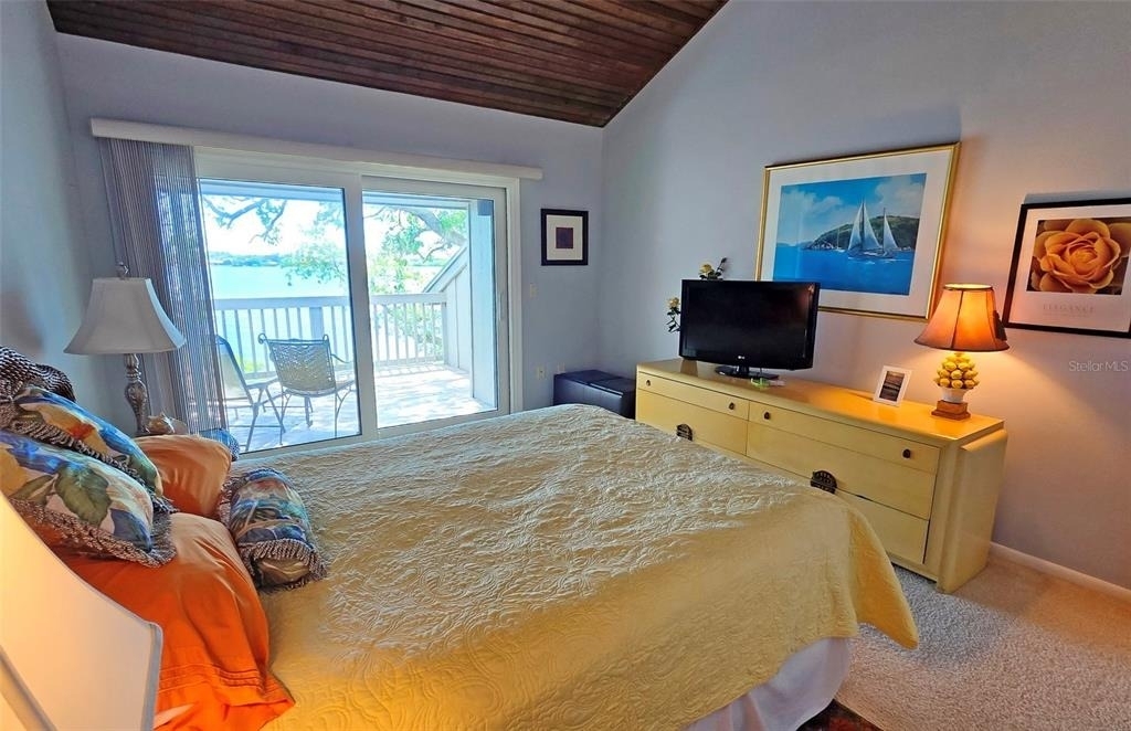 1335 Landings Drive - Photo 27