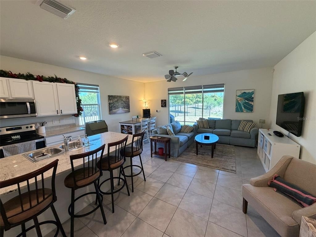 8860 Milestone Drive - Photo 3