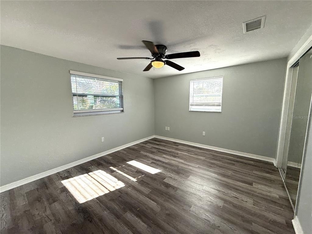 350 Elmstreet Court - Photo 5