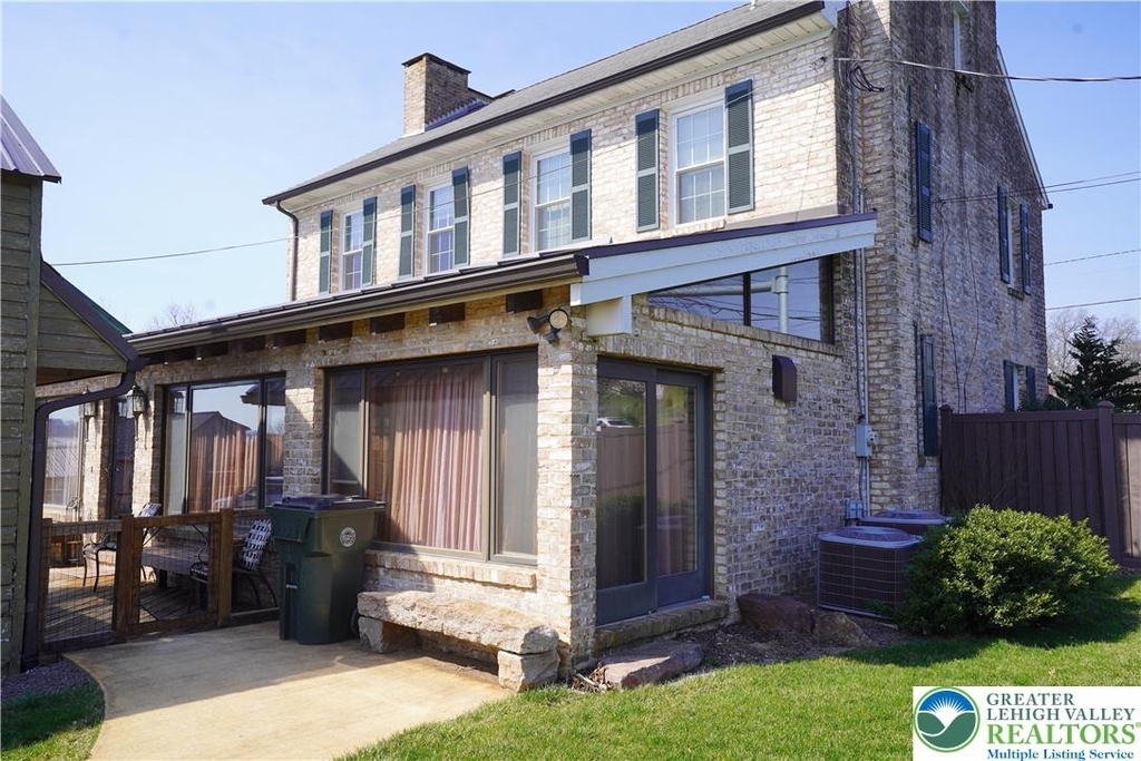 9020 Schantz Road - Photo 1