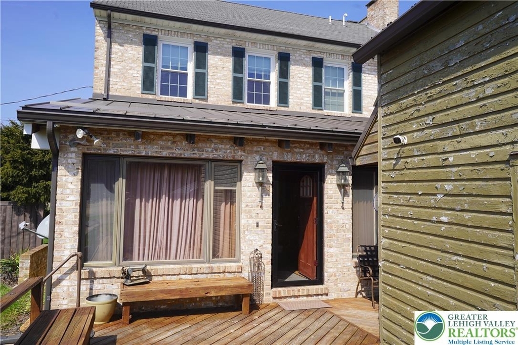 9020 Schantz Road - Photo 2