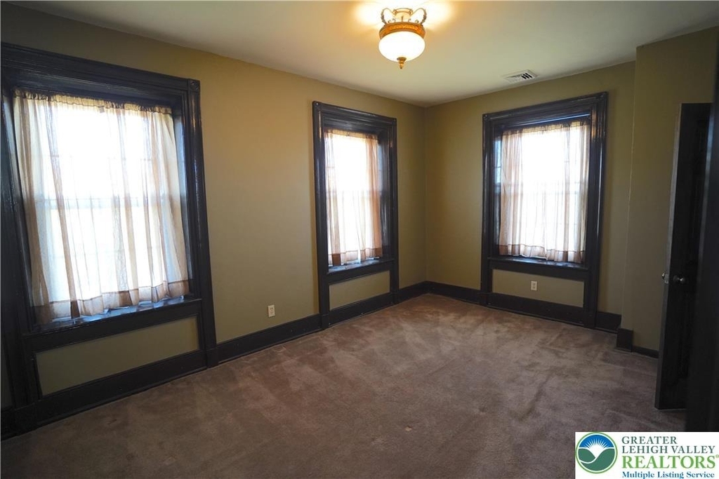 9020 Schantz Road - Photo 20