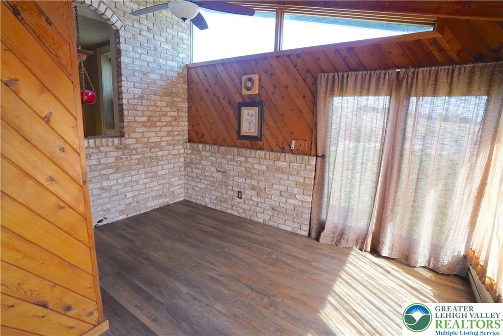9020 Schantz Road - Photo 5