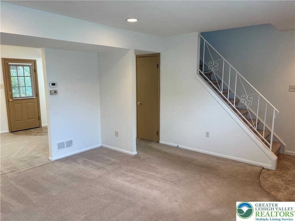 167 Sunshine Drive - Photo 4