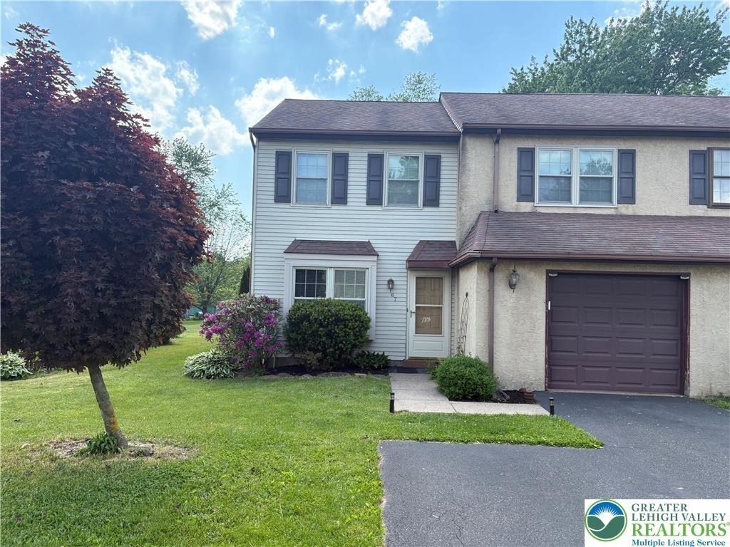 167 Sunshine Drive - Photo 1