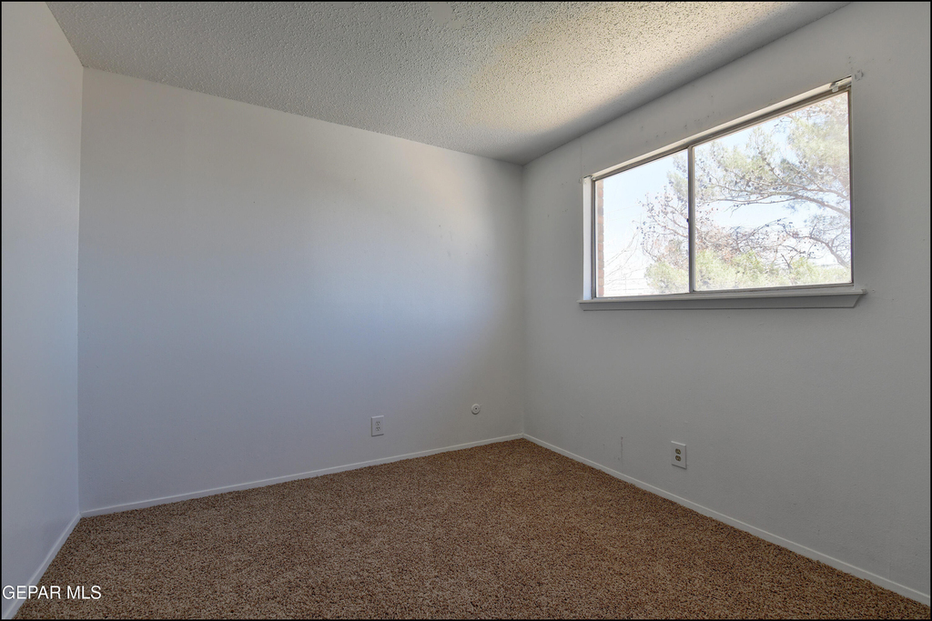 10605 Kinross Avenue - Photo 18