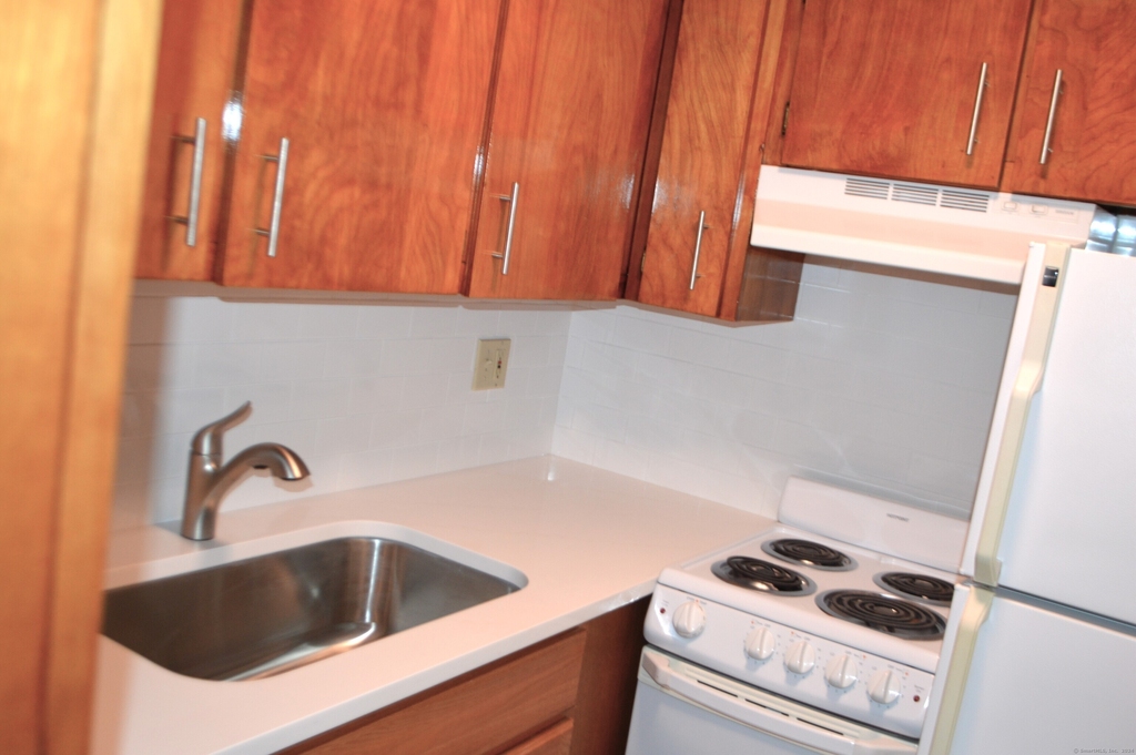 17 Kohanza Street - Photo 6