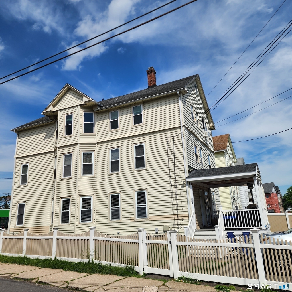 664 Main Street - Photo 1