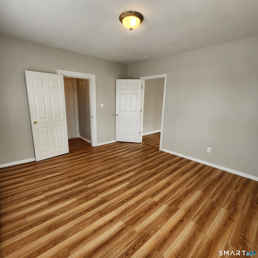 664 Main Street - Photo 6
