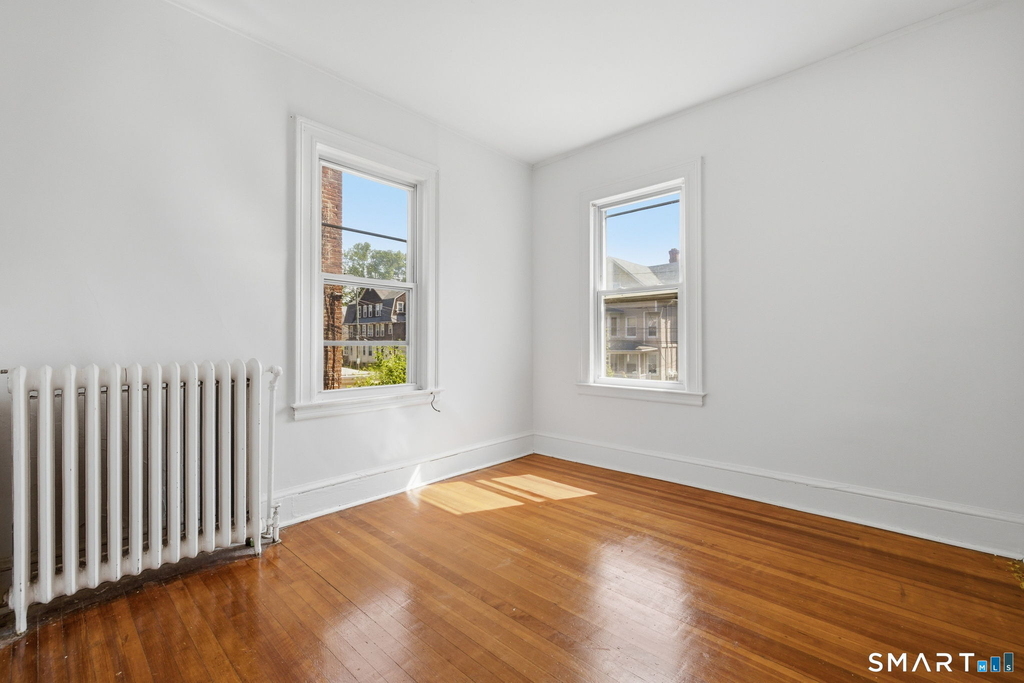 115 Baltimore Street - Photo 12