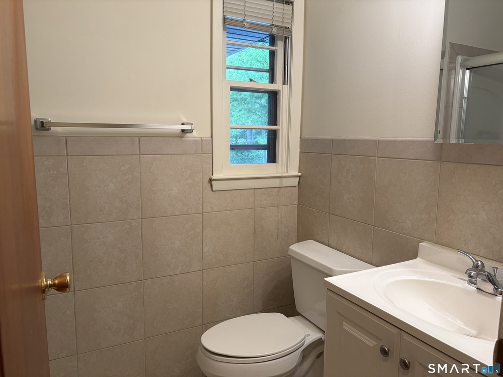 888 Main Street - Photo 14