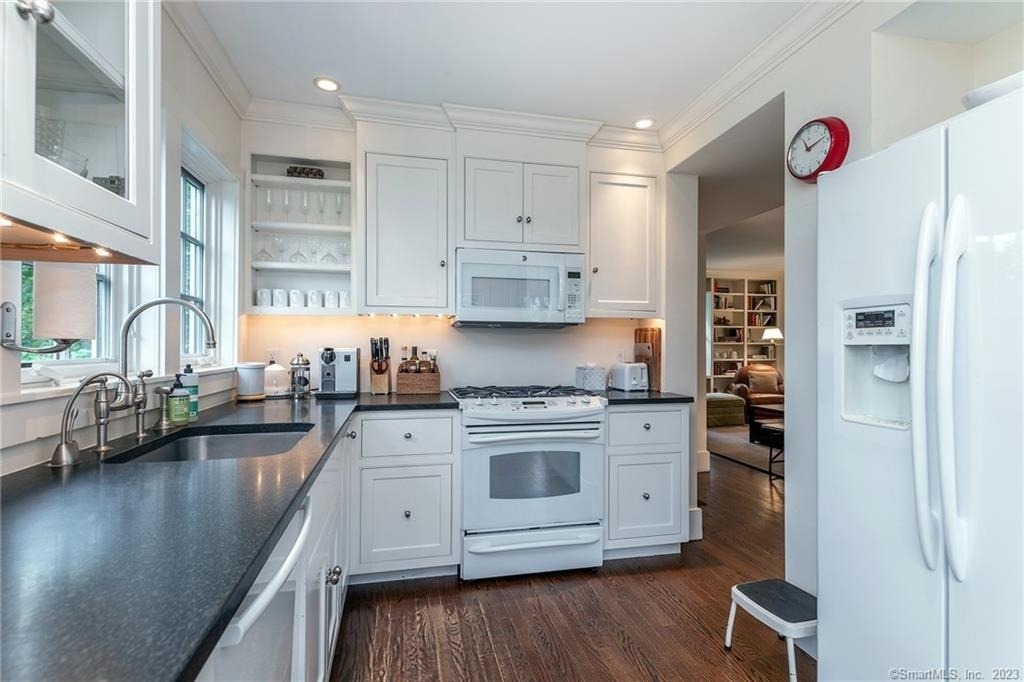 37 Turner Road - Photo 8