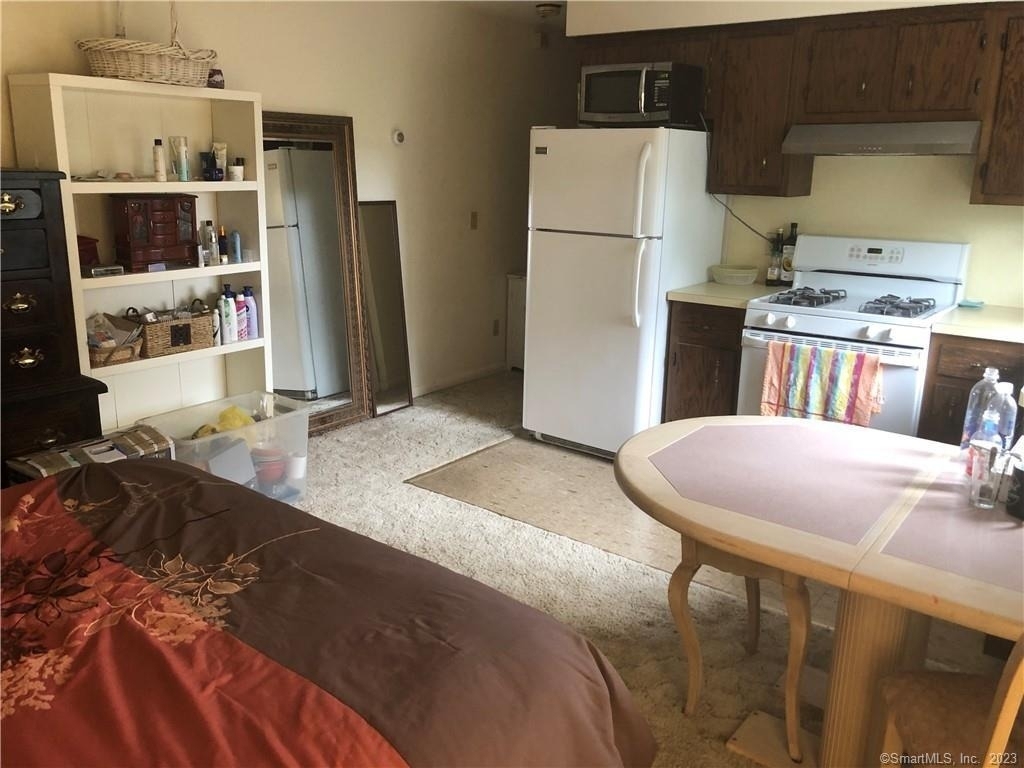124 Lawn Avenue - Photo 2