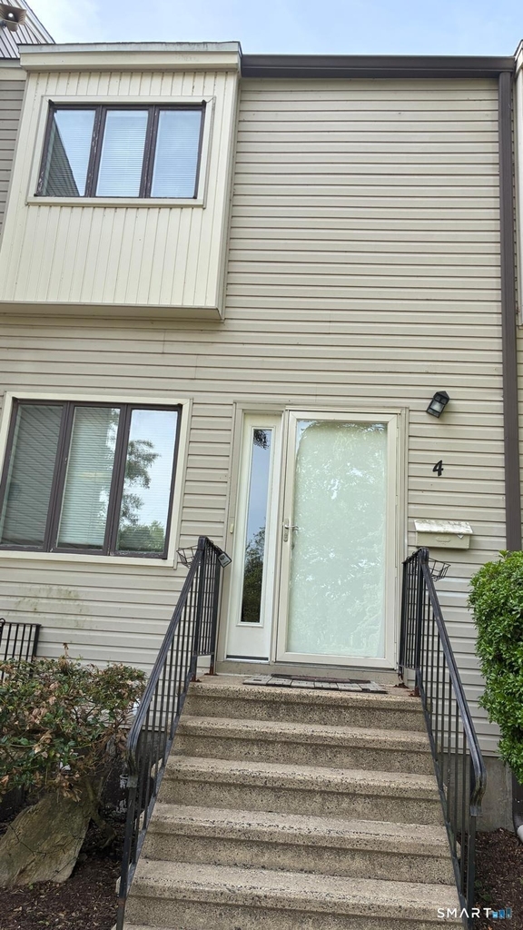 715 Frenchtown Road - Photo 2