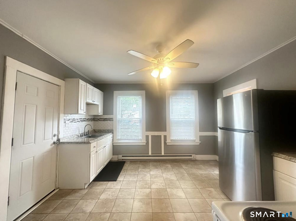 49 Dutton Street - Photo 4